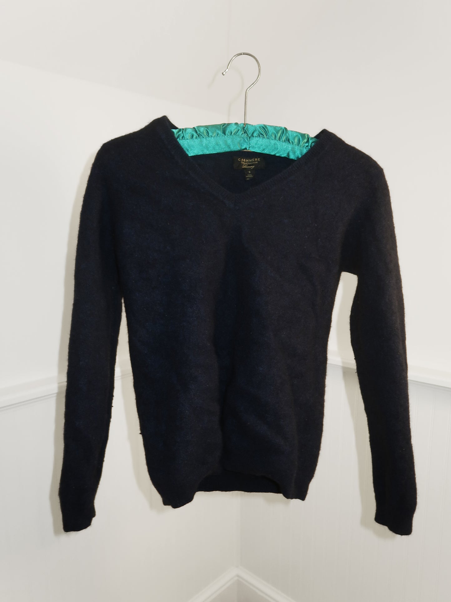 100% Cashmere Sweater