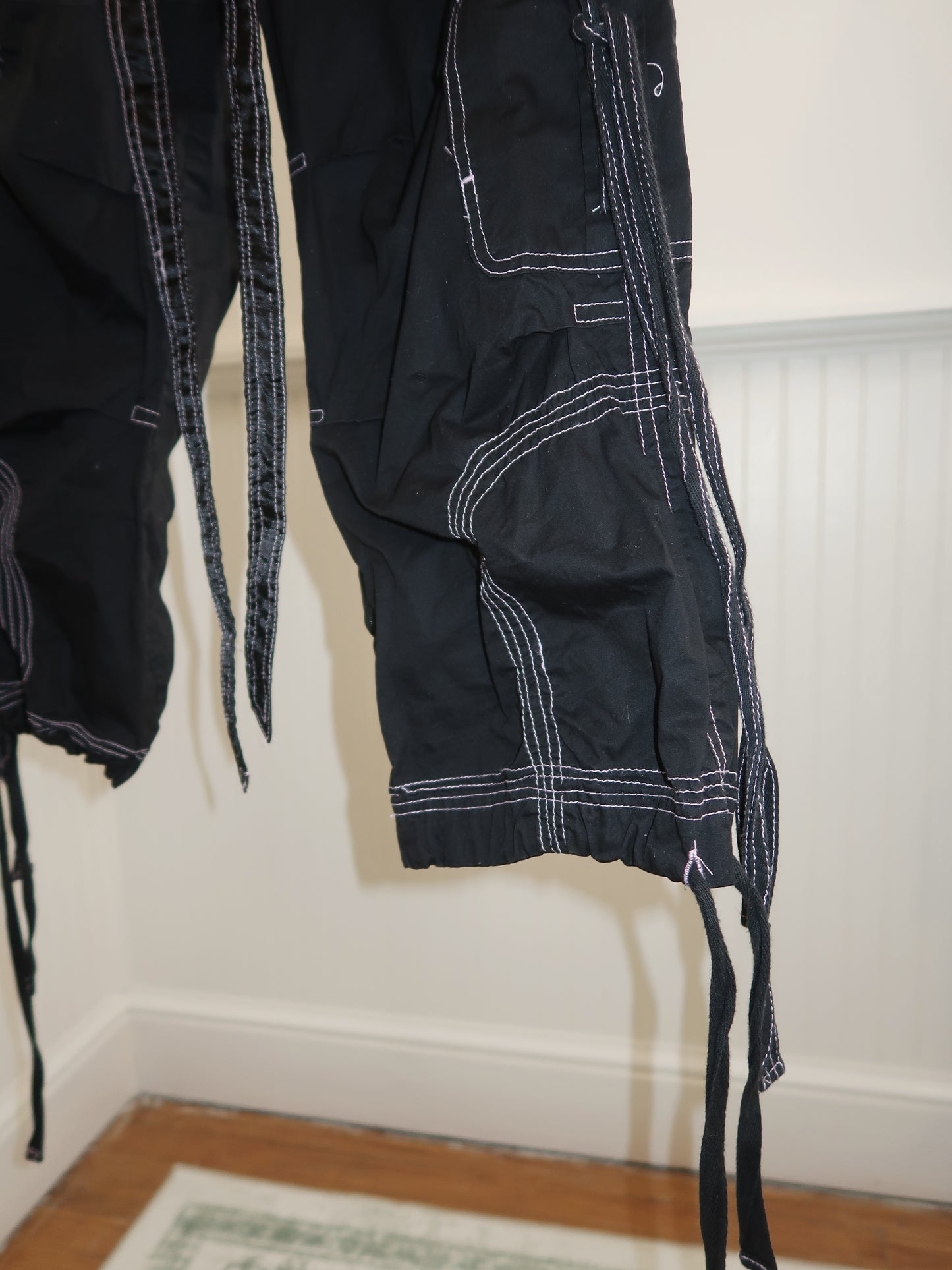 Vtg. Cargo Capris
