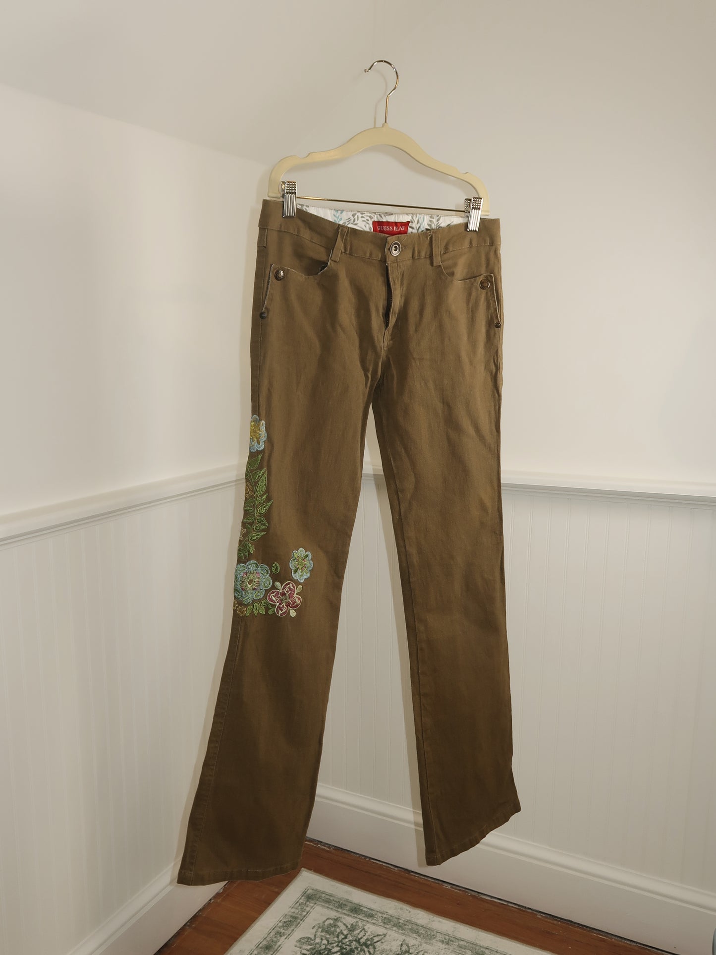 Vtg. Guess Embroidered Floral Pants