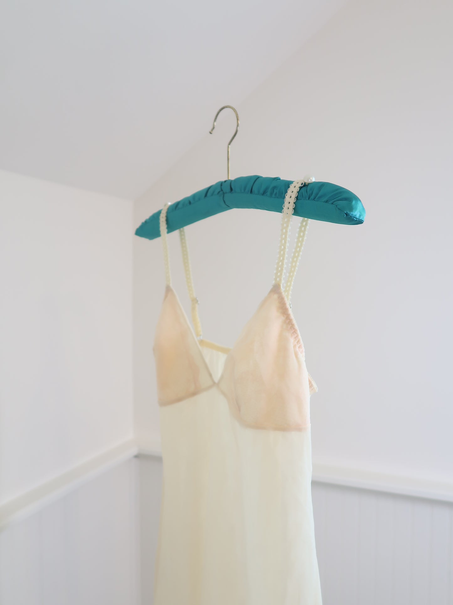 Cream Slip